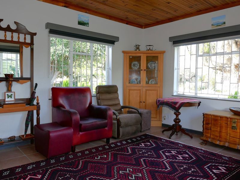 Inviting Countryside Home with Versatile Cottage Accommodation - Photo 6