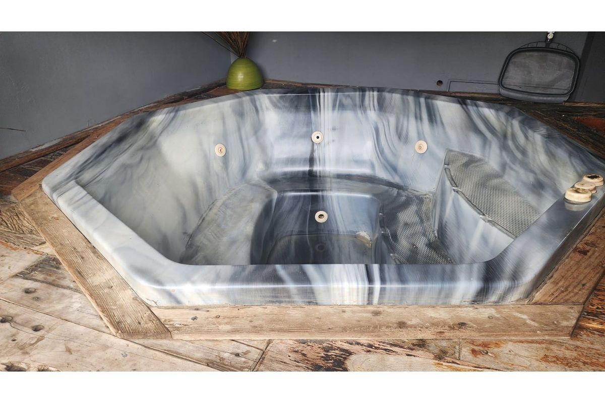 Spacious Double-Storey Family Home with Premium Entertainment Features - Photo 5