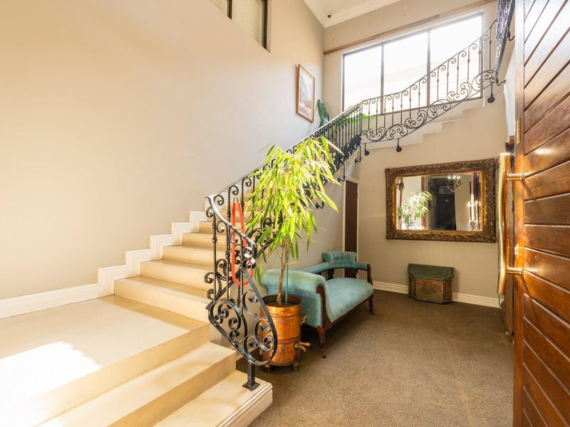 Your Gateway to Success or a Legacy of Luxury - The Choice Is Yours! - Photo 3