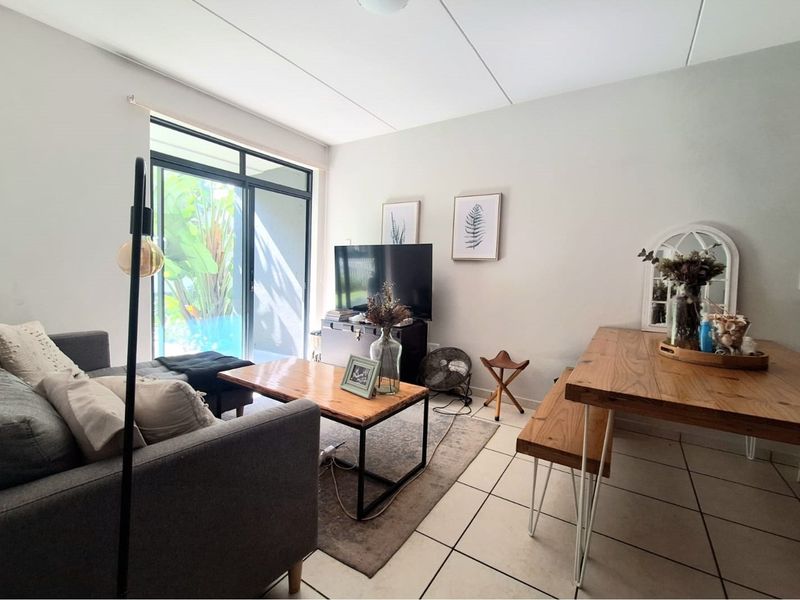 Modern 2-Bedroom Ground Floor Garden Apartment in Secure Ballito Complex - Photo 5