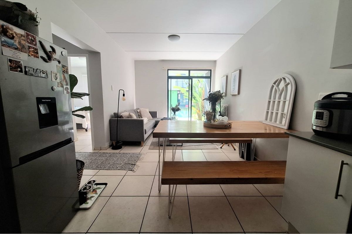 Modern 2-Bedroom Ground Floor Garden Apartment in Secure Ballito Complex - Photo 4