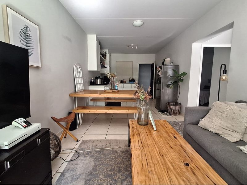 Modern 2-Bedroom Ground Floor Garden Apartment in Secure Ballito Complex - Photo 6