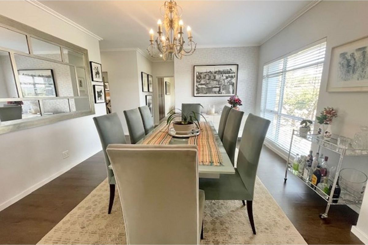 Exceptionally well maintained 3 bed top floor apartment, Morningside - Photo 4