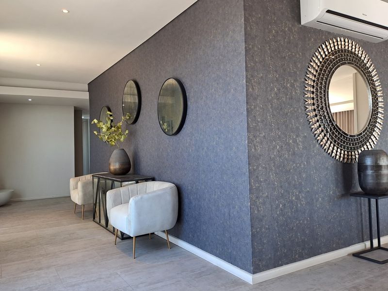 Four-bedroom luxury penthouse in Beachfront, Blouberg - Photo 8