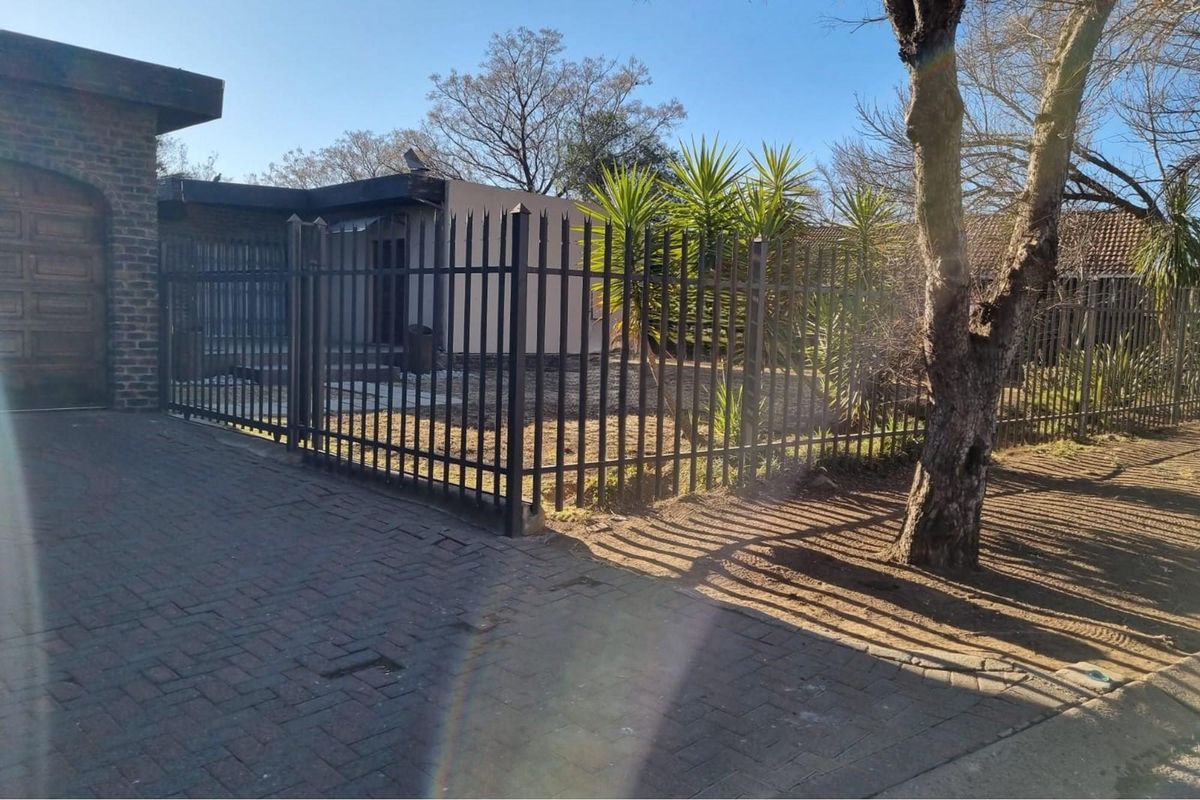 "Your Dream Home Awaits in Sharon Park!" - Photo 2