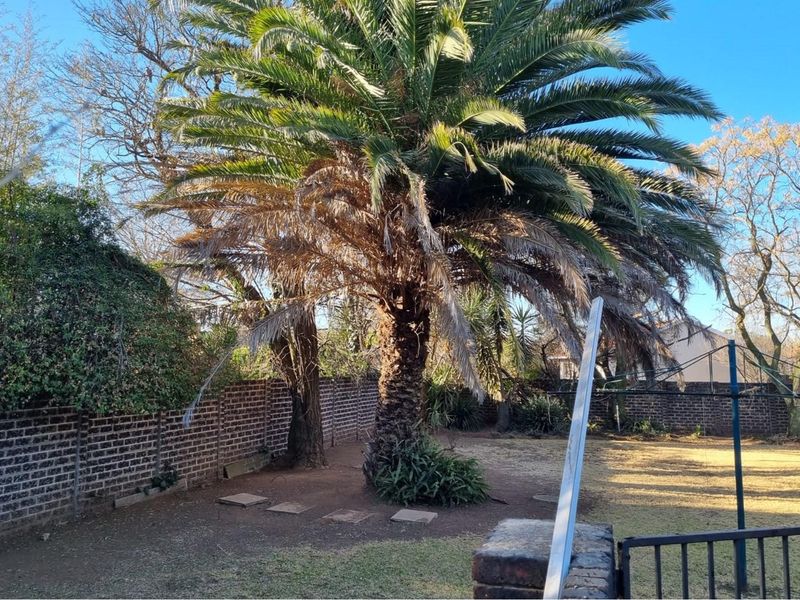 "Your Dream Home Awaits in Sharon Park!" - Photo 10