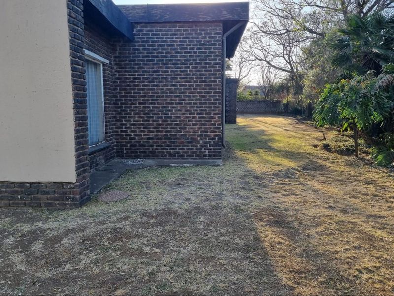 "Your Dream Home Awaits in Sharon Park!" - Photo 6