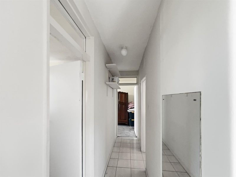 "Charming 3-Bedroom Apartment in Morningside" - Photo 9