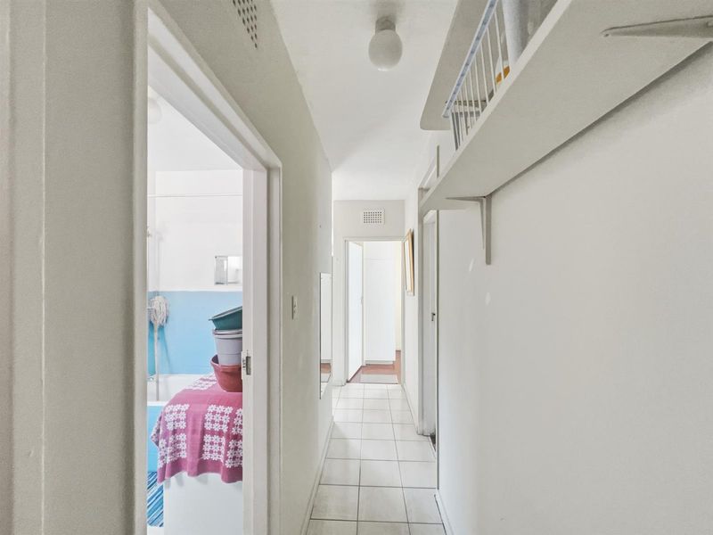 "Charming 3-Bedroom Apartment in Morningside" - Photo 10