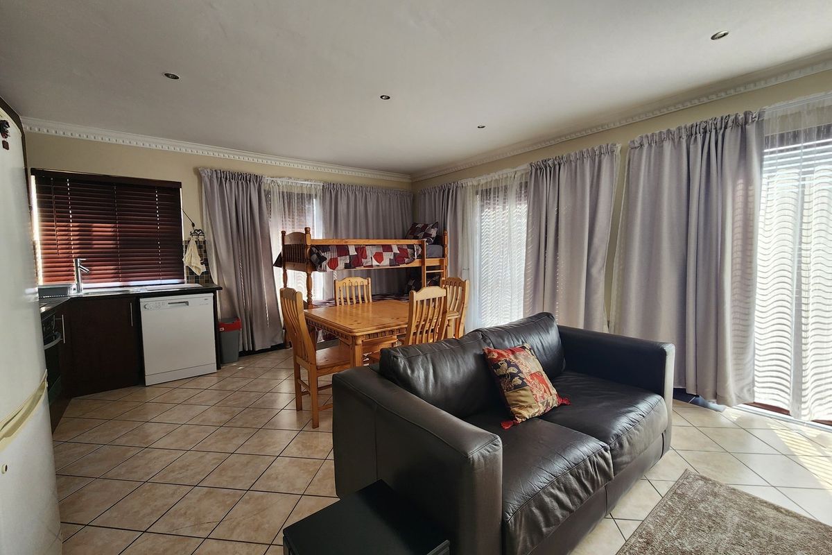 Modern Coastal Elegance - Just Steps from the Ocean - Photo 2