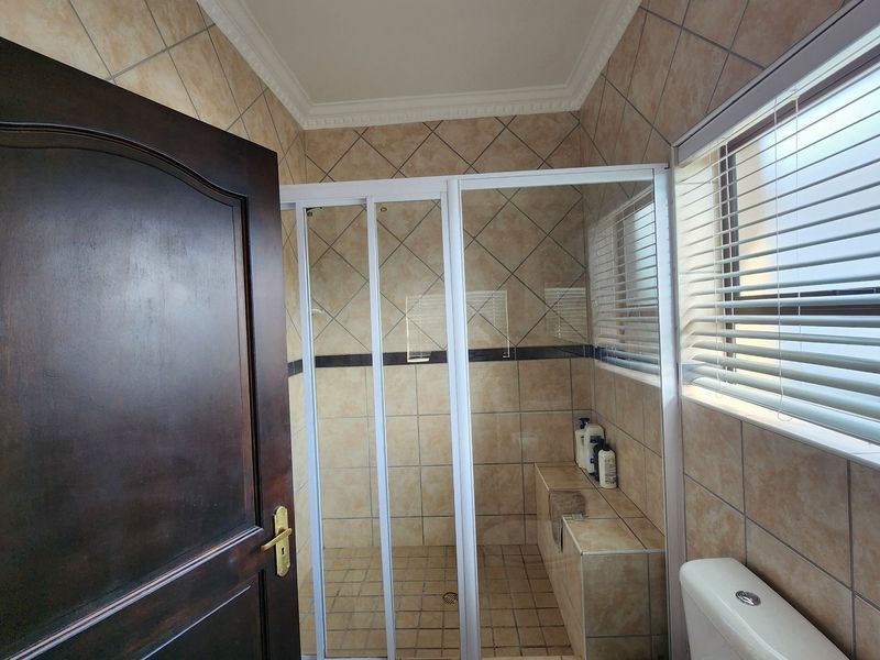 Modern Coastal Elegance - Just Steps from the Ocean - Photo 8