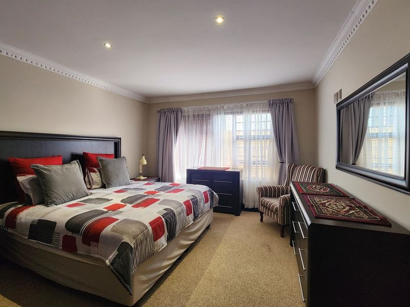 Modern Coastal Elegance - Just Steps from the Ocean - Photo 6