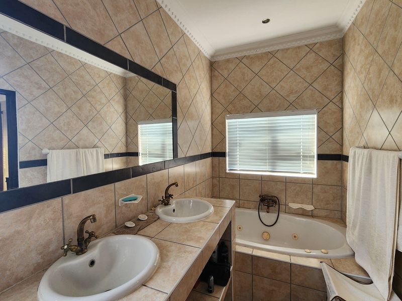 Modern Coastal Elegance - Just Steps from the Ocean - Photo 5