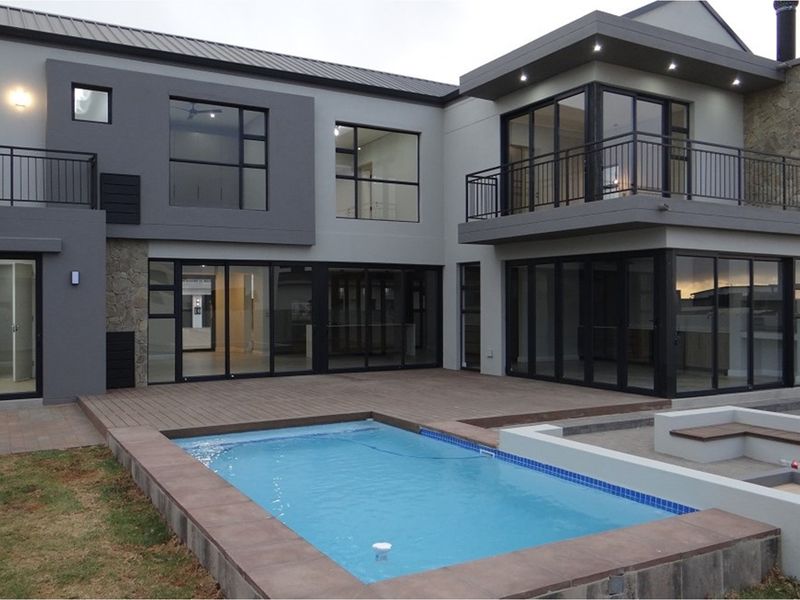 5 Bedroom House in Midstream Heights - Photo 7