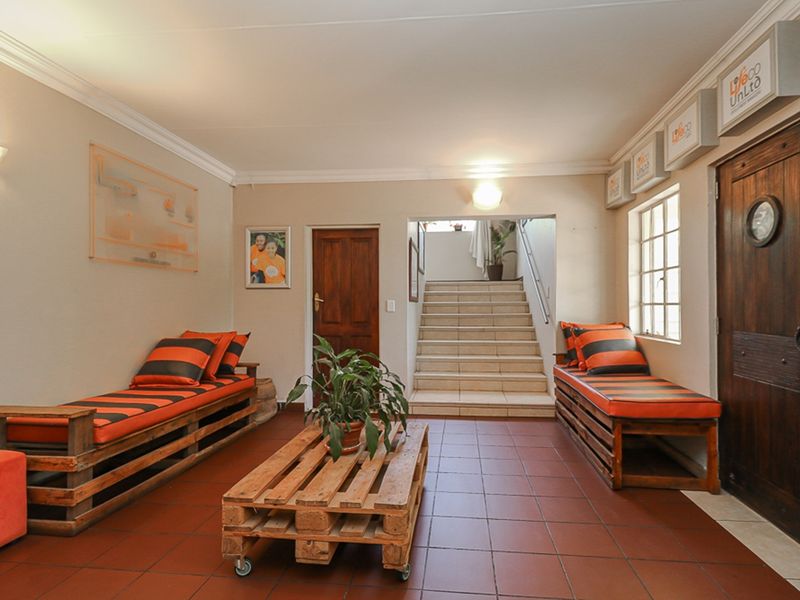 Farm-Style Freedom Meets Elegant Living in Farmall, Randburg - Photo 4
