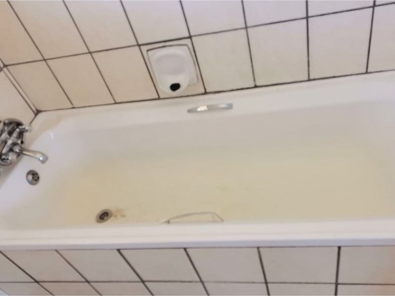 EXCELLENT OPPORTUNITY FOR INVESTOR, 3 SIMPLEX TOWNHOUSES AND 3 BEDROOM TOWNHOUSE ON LARGE STAND - Photo 9