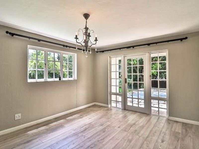 Beautiful Unique Spacious Boutique Hotel Style Home For Sale in Bedfordview - Photo 4