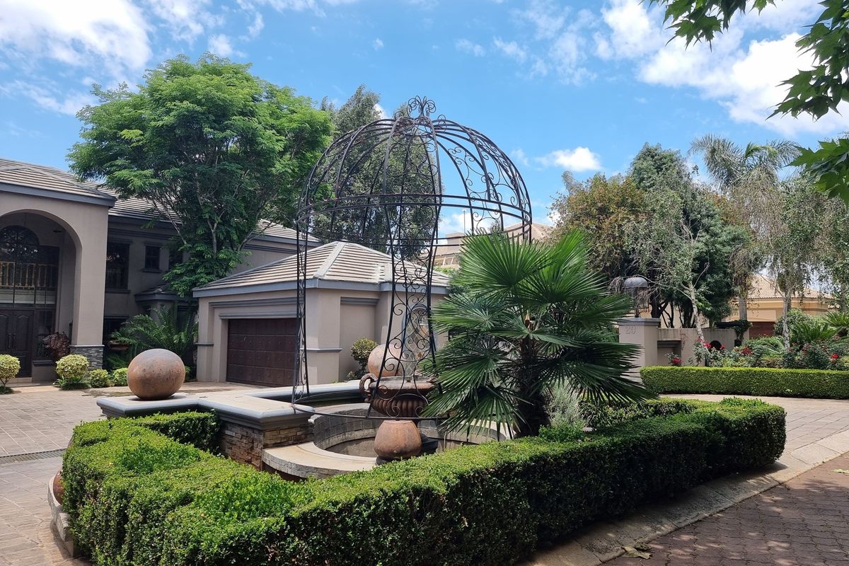 The ultimate retreat in Waterfront Estate - A luxurious haven for the extended family. - Photo 4