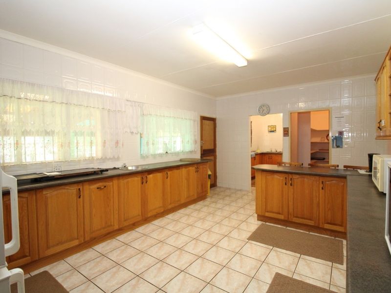 317.48 ha Farm near Bela-Bela with abundant water and spectacular views - OFF GRID - Photo 9