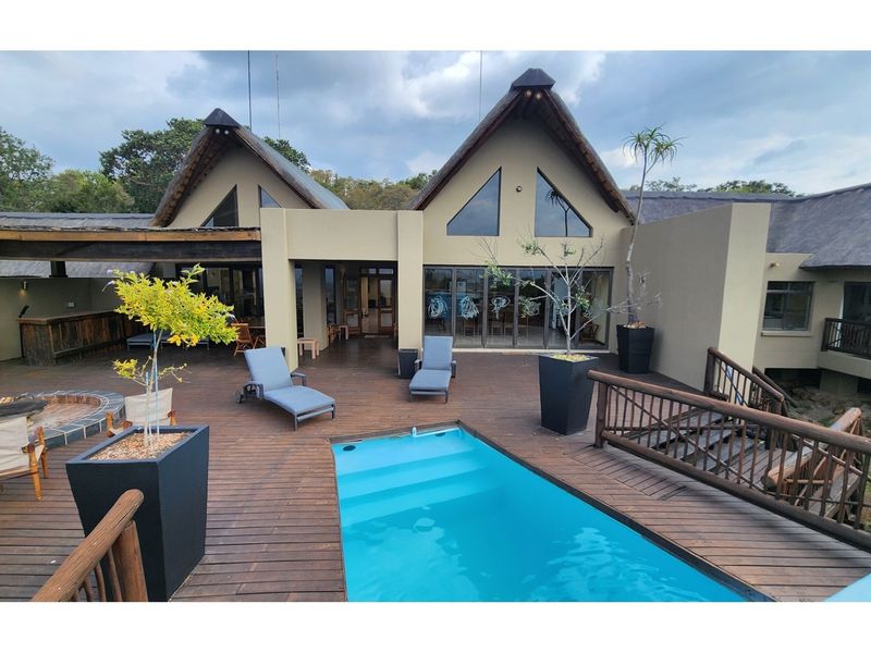 Mabula Big 5 Private Game Reserve - Lodge with 5 chalets and Panoramic Waterberg mountain views - Photo 4