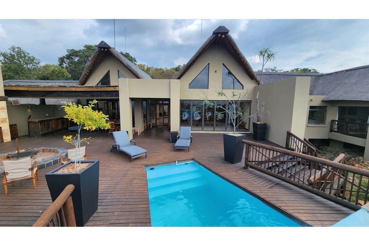 Mabula Big 5 Private Game Reserve - Lodge with 5 chalets and Panoramic Waterberg mountain views - Photo 4