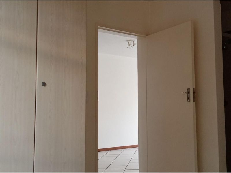 1 Bedroom For Sale In Midrand - Photo 7