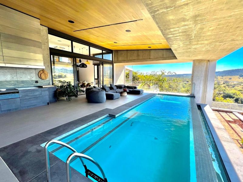 Exquisite Luxury Game Reserve Estate with Unparalleled Amenities - Lodge and luxury home. - Photo 2