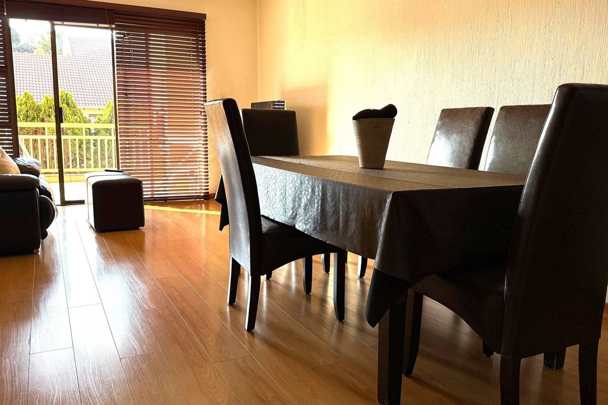 Ideal Starter Home or Investment Gem in Bedford Gardens - Photo 3