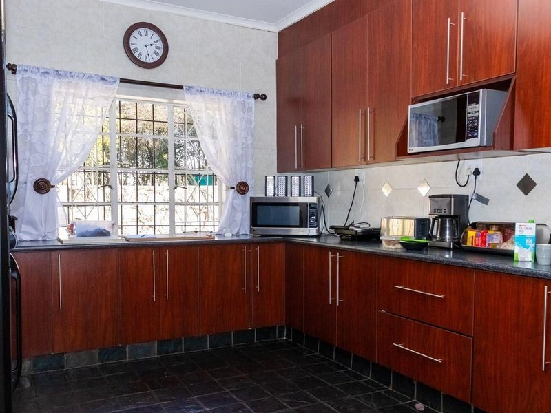 Expansive 2.2 Hectare Property with Two Distinctive Homes and Amenities - Photo 10