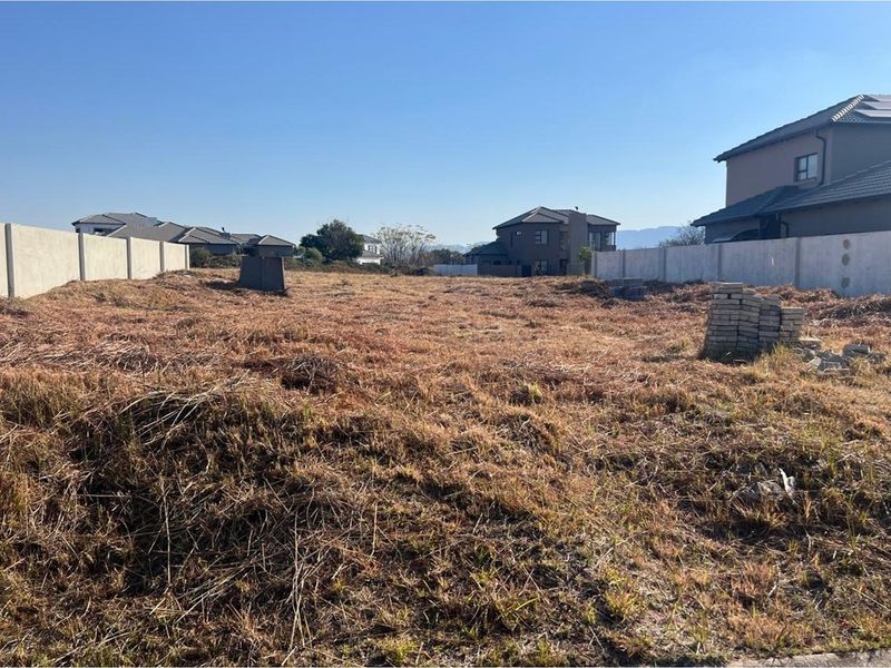 This  Land  presents an exceptional investment opportunity in a well-developing estate! - Photo 5