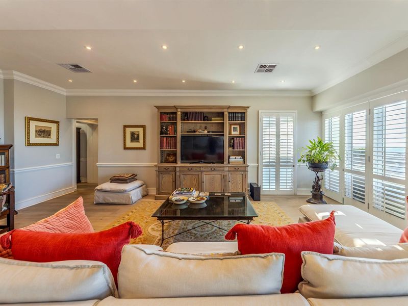 Magnificent penthouse with spectacular views! - Photo 4