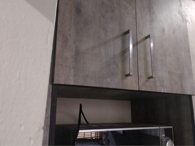 A newly build 2 bathroom with 4 outside rooms in Braamfisher - Photo 4