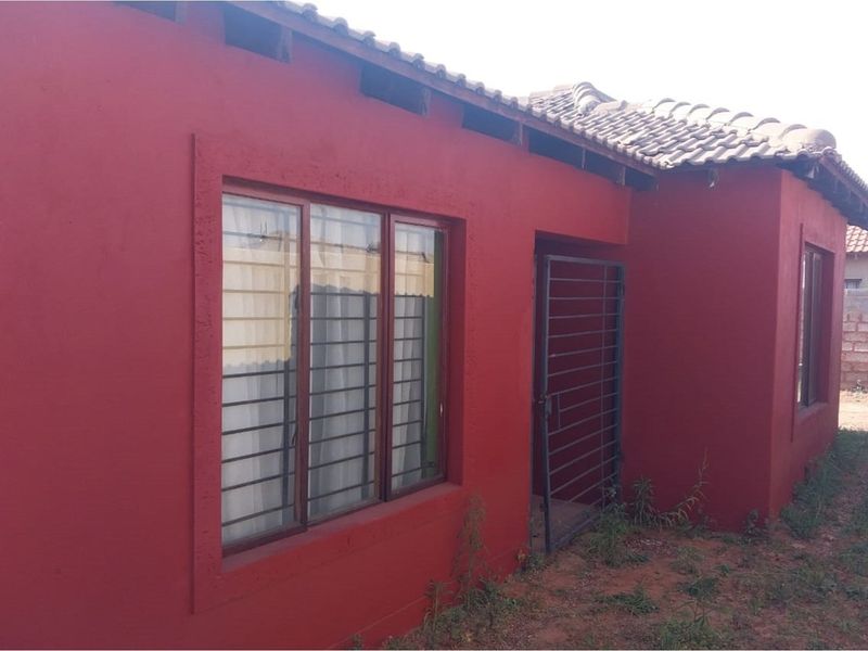 3 bedroom house for Sale in Lehae - Photo 1