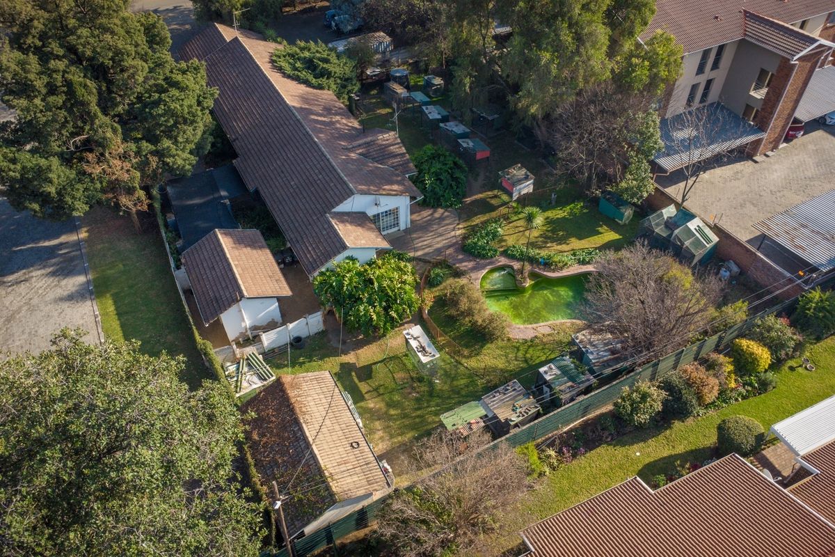 Strategic investment property with medical usage consent - Photo 2