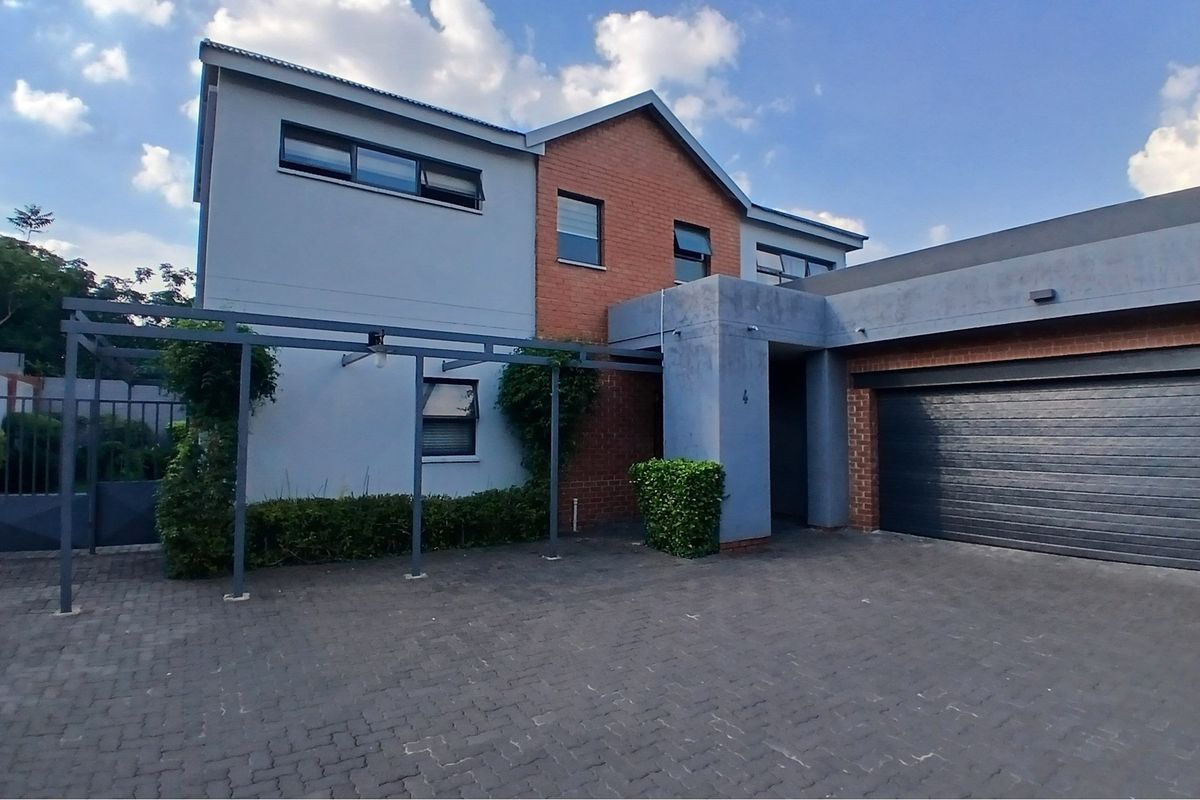 4-bedroom, 3-bathroom beautiful family home Available For Sale - Photo 3