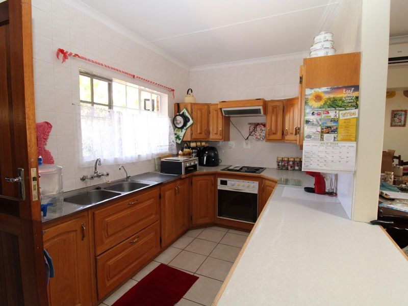 Renaissance Retirement Village - 2 Bedroom townhouse in retirement village - Wheel chair friendly - Photo 5