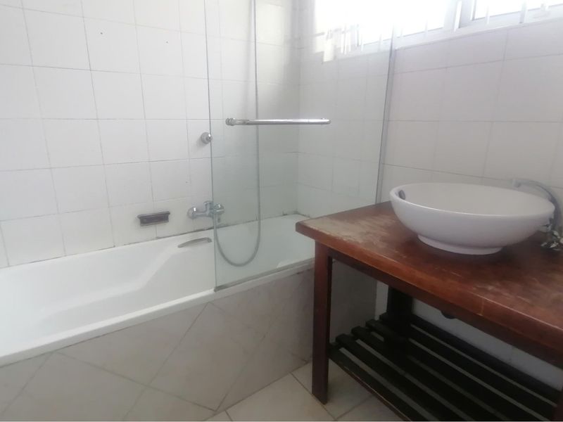 "Charming 3-Bed Home with Pool & Rental Potential" - Photo 10