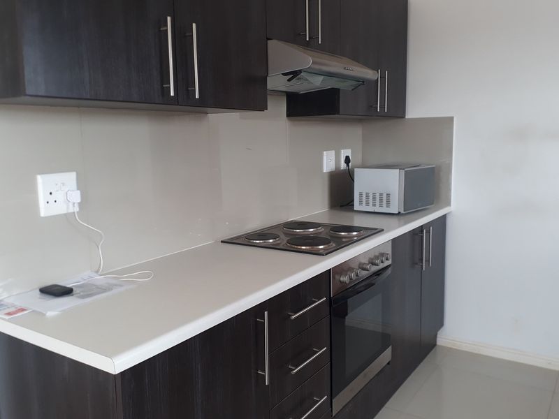 Brand New 3-Bedroom Home in Mountain Ridge Estate, Paarl - Photo 3