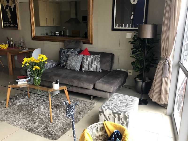 Fully furnished one bed apartment with amazing view - Photo 5