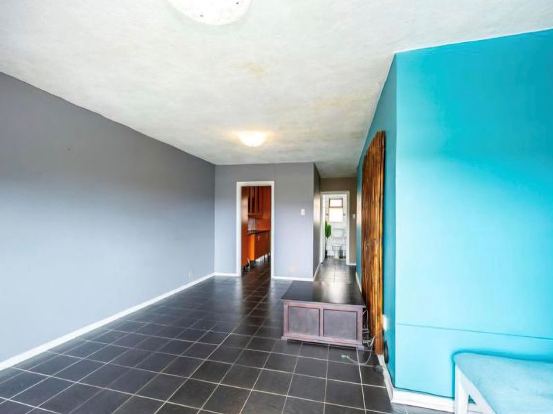 Do not miss out on this well priced 2 bedroom duplex unit located in Beacon Bay - Photo 5