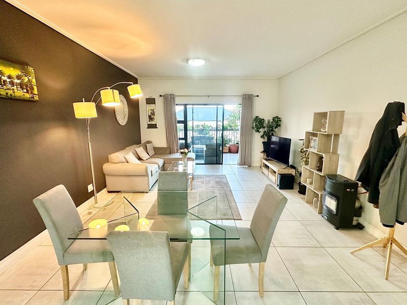 Fully Furnished 2-Bed 2-bath Penthouse with Inverter - Photo 7