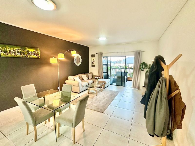Modern Fully Furnished 2-Bed 2-bath Penthouse with Inverter - Photo 5