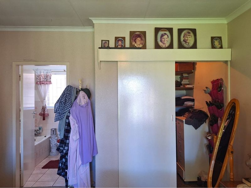 Welcome Home to Comfort, Spacious Dream Living in the Heart of Brenthurst - Photo 10