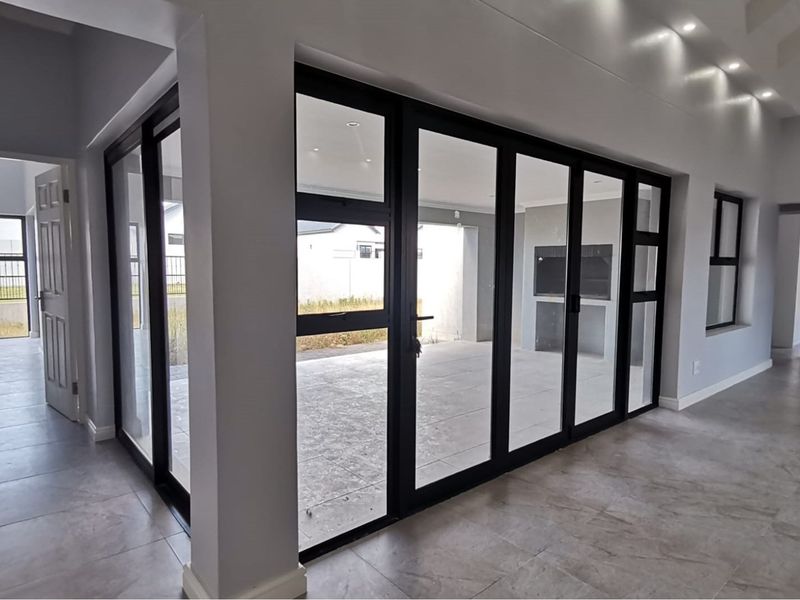 Modern 4 Bedroom home at Wilde Paarde Country Estate offering comfort and elegance - Photo 9