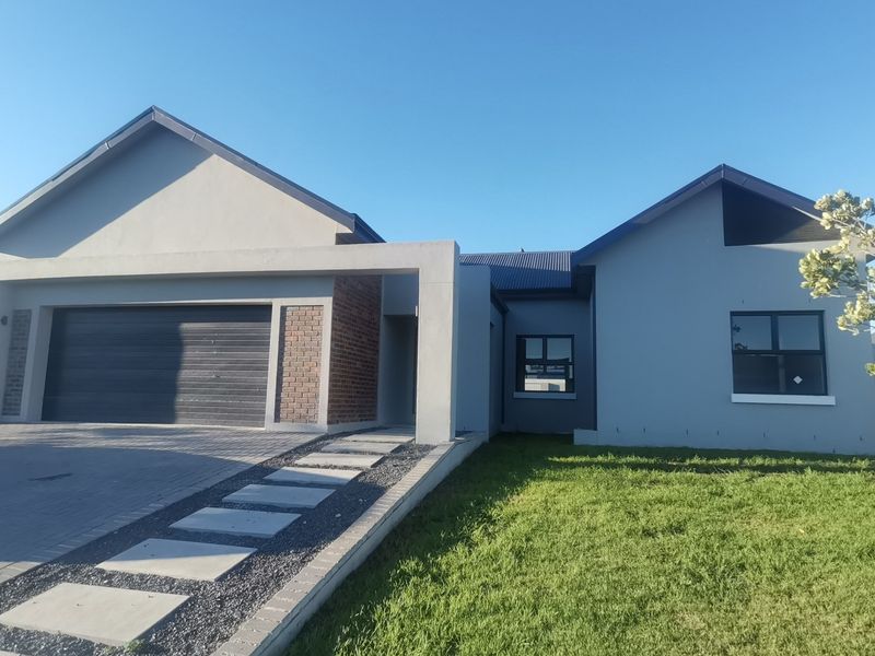 Modern 4 Bedroom home at Wilde Paarde Country Estate offering comfort and elegance - Photo 1