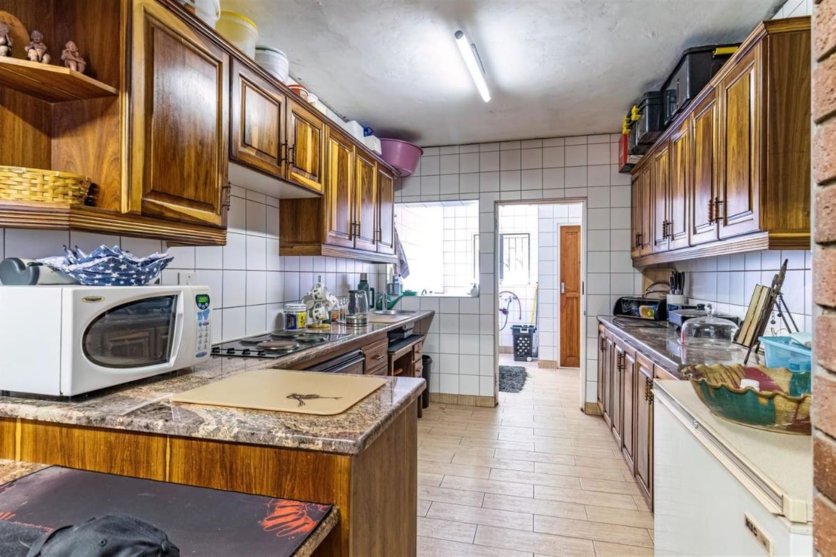 Incredible Value: Spacious Family Home with Income Potential! - Photo 2