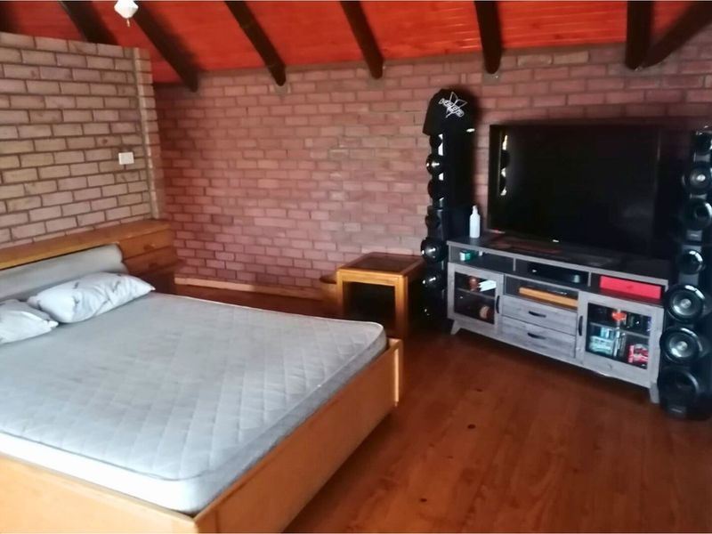 Incredible Value: Spacious Family Home with Income Potential! - Photo 8