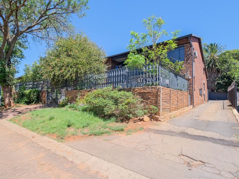 Renovated Charming 1-Bed Apartment in Windsor West! - Photo 9