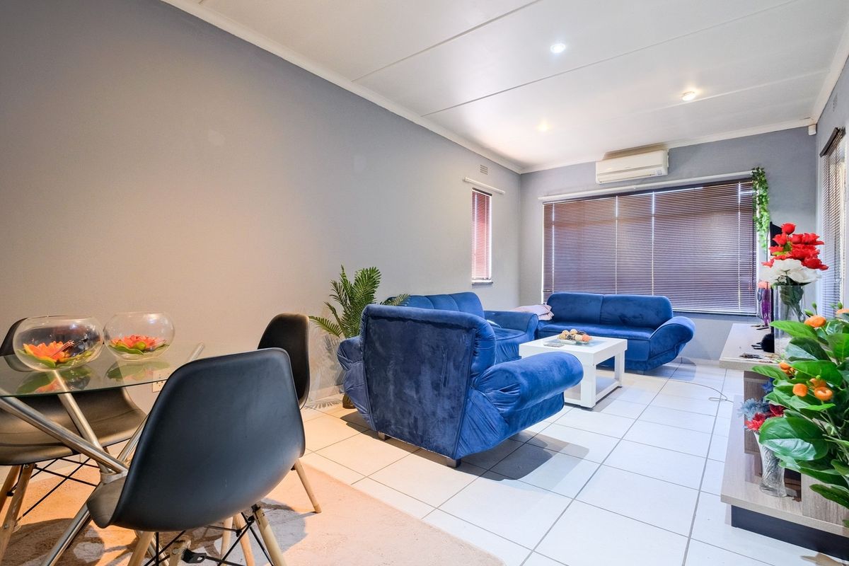 Renovated Charming 1-Bed Apartment in Windsor West! - Photo 5