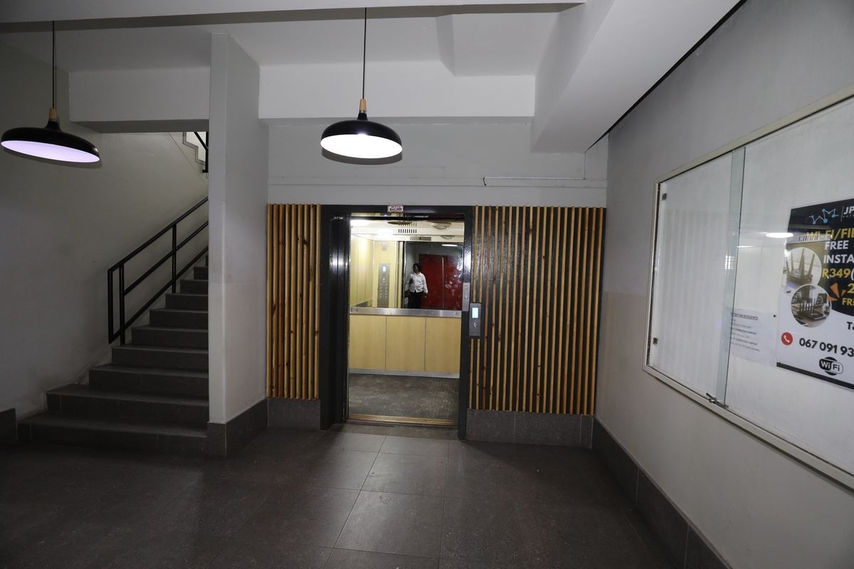 1 bedroom apartment in Durban CBD - Photo 5